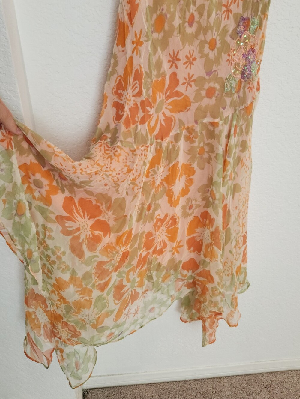 100% Silk Signature Beaded Y2k Dress - Picture 6 of 8